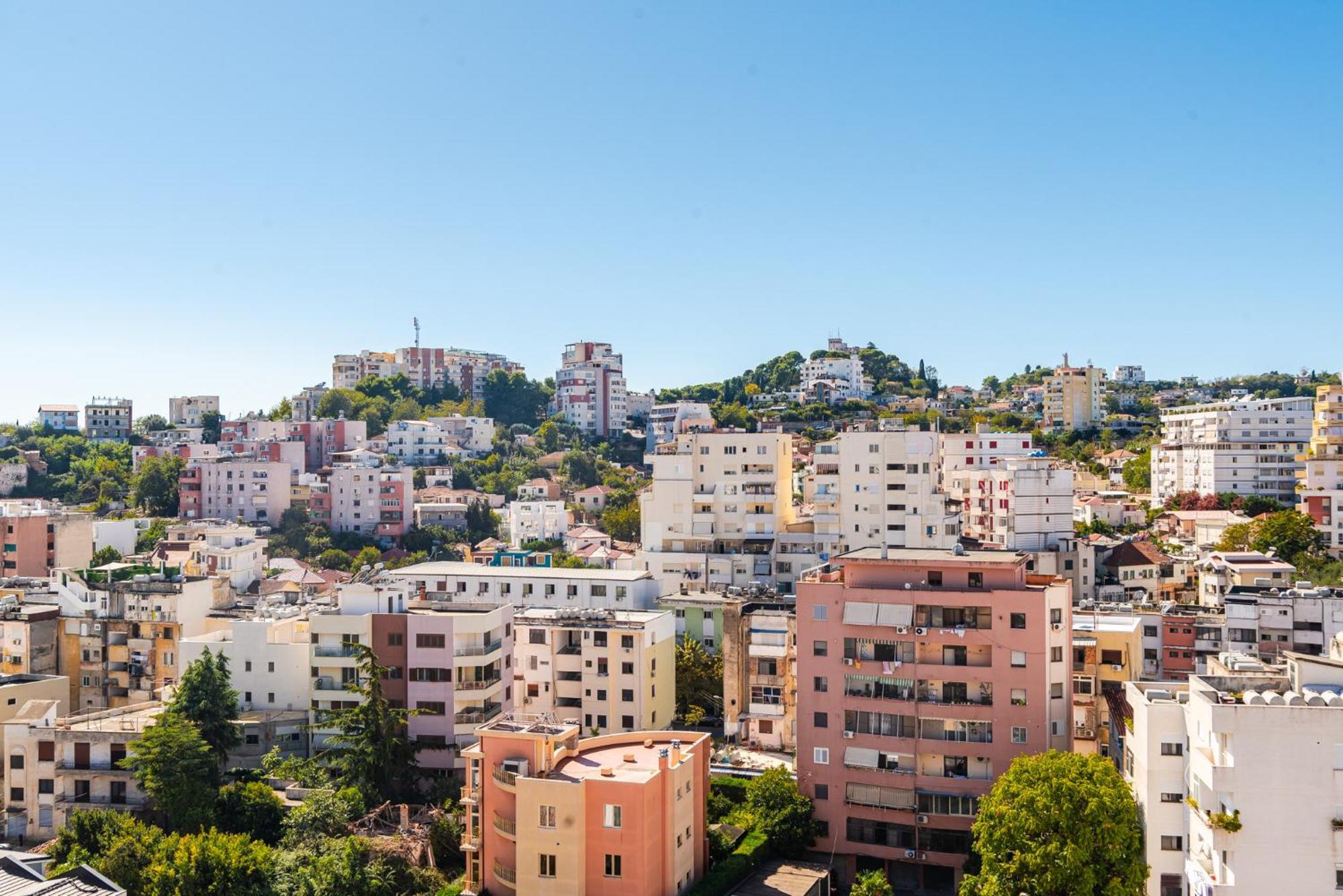 Urban Oasis 1 Bedroom 500mbs Durrës