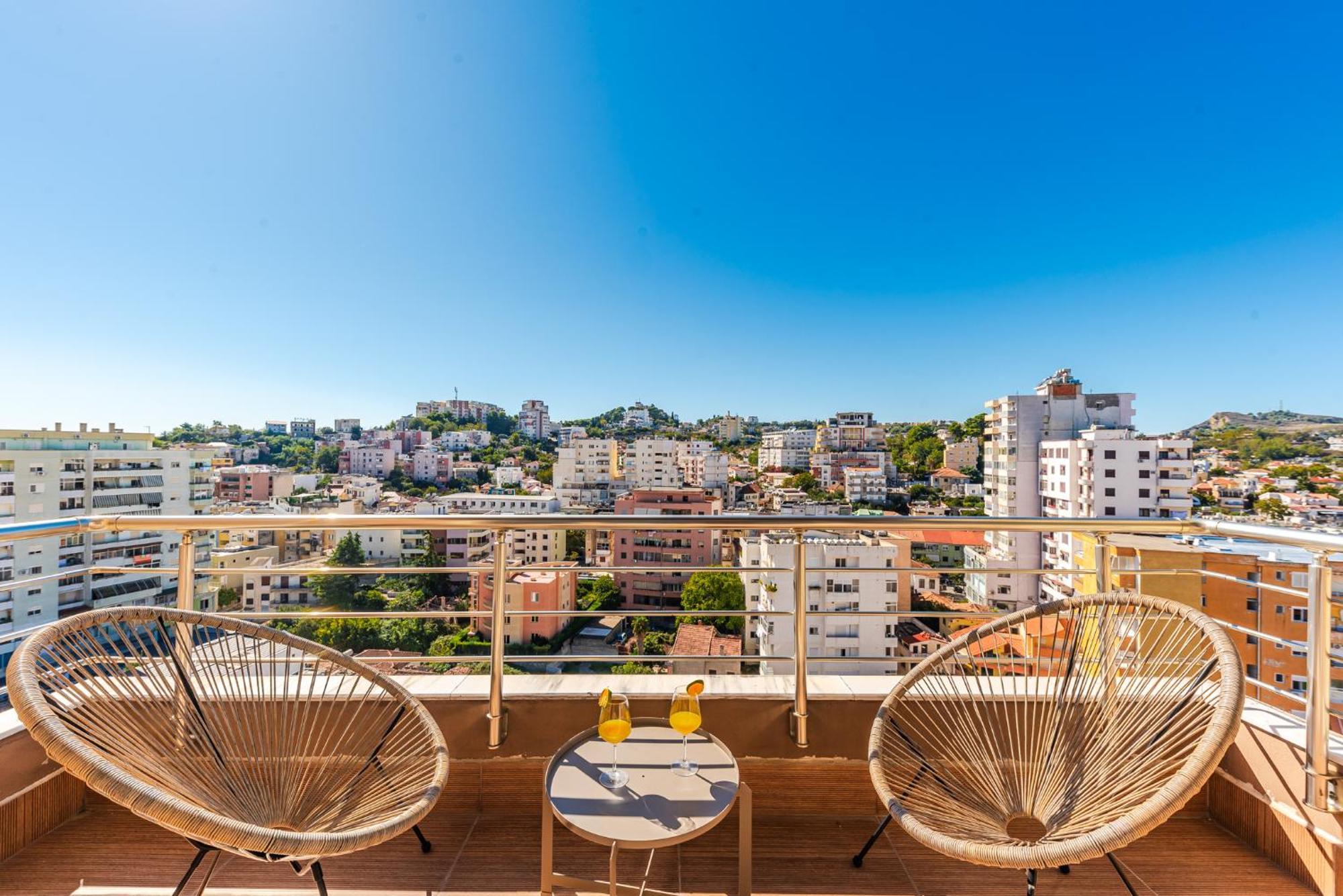 Urban Oasis 1 Bedroom 500mbs Durrës